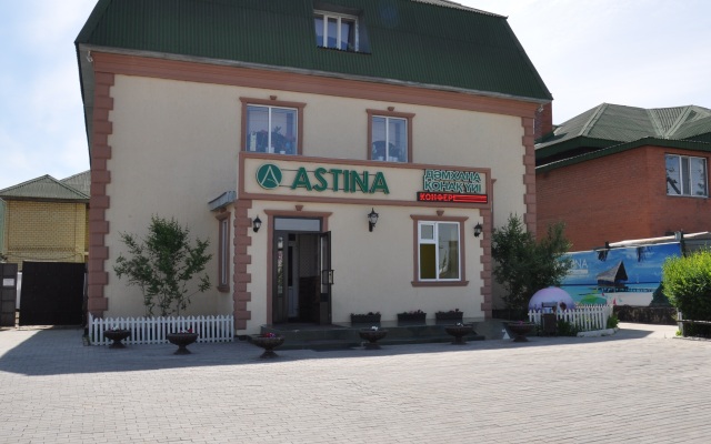 Отель Astina