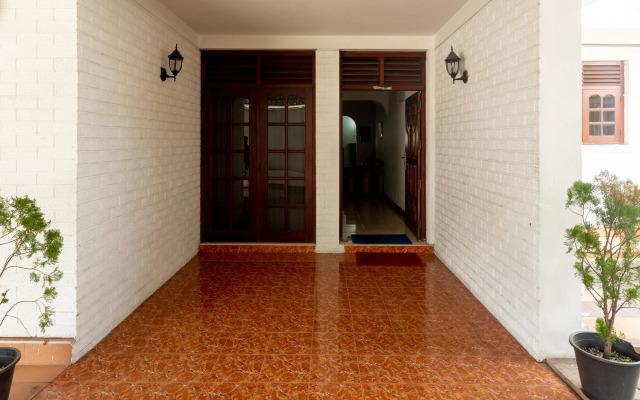 Отель Yoho Sahansa Guest