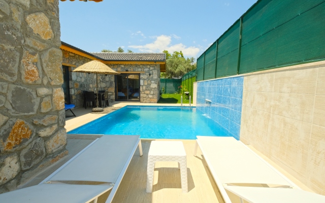 Sera Stone House with Private Pool Villa