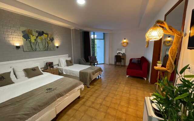 Moda Suit Hotel
