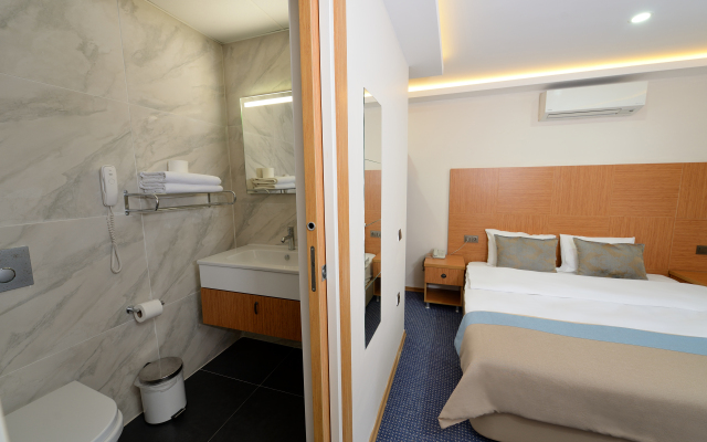Saatli Hotel