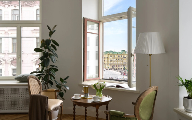 Апартаменты Minin Apartments с видом на Невский 150 кв.м.