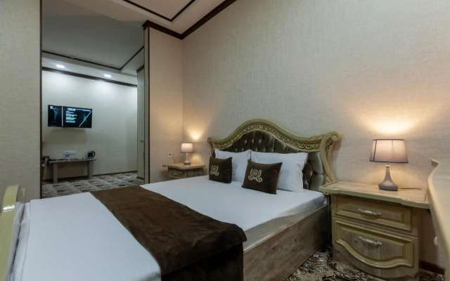 ARK Hotel