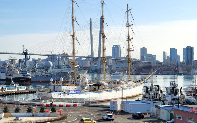 Квартира Home Time Apart для 6 гостей с шикарным видом в центре Владивостока