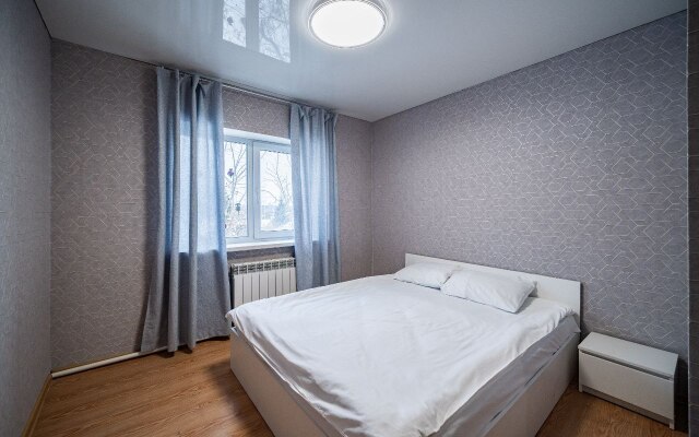 Teply Kottedzh Ryadom S Aeroportom Private house