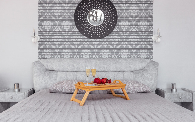 Per. Bogdana Khmelnitskogo 10 Flat