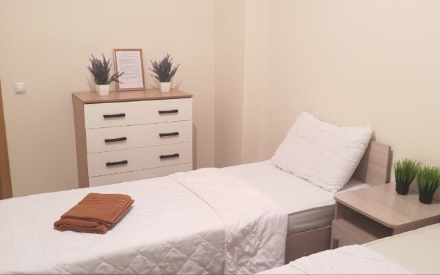 Апартаменты KiraLive на Александра Хохлова