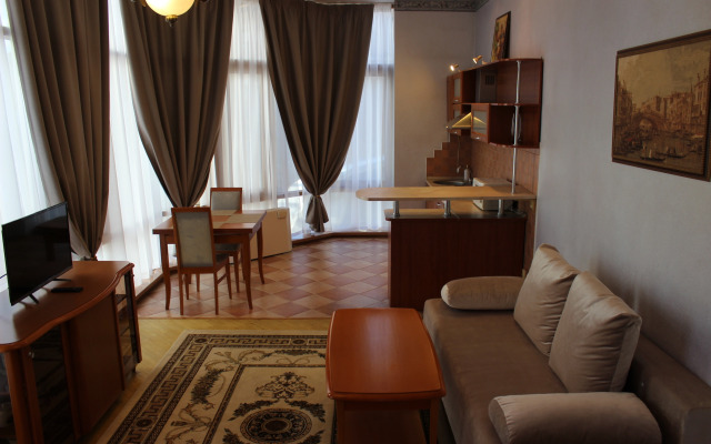 Отель Интурист