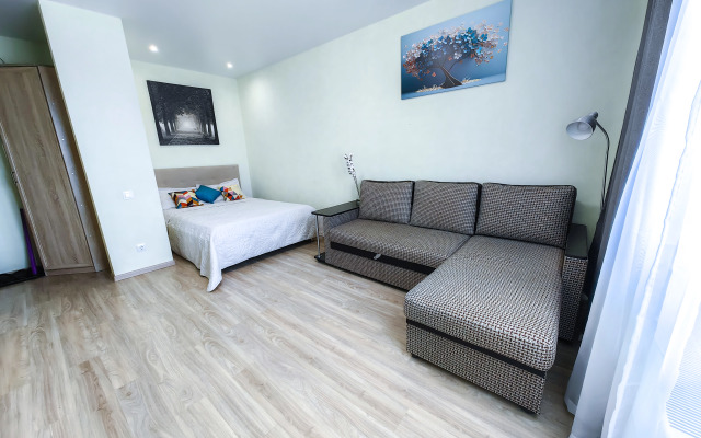 Квартира Однушка у МРНЦ Цыба