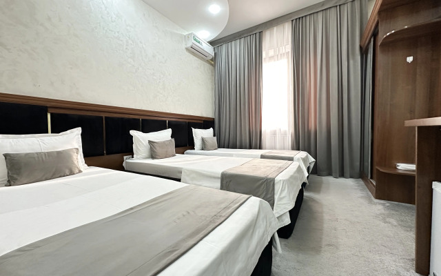 Hotel Grand Zamin Hotel