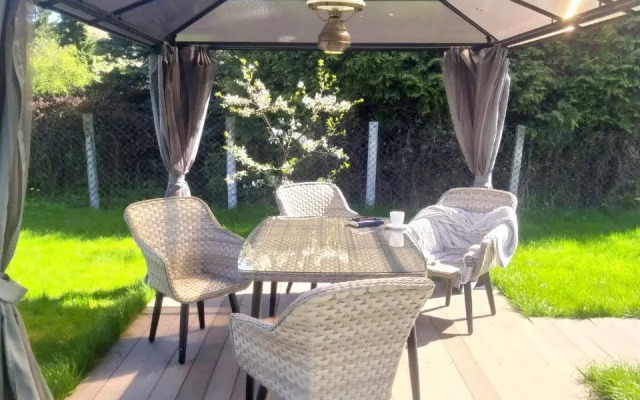 Отель Клевер