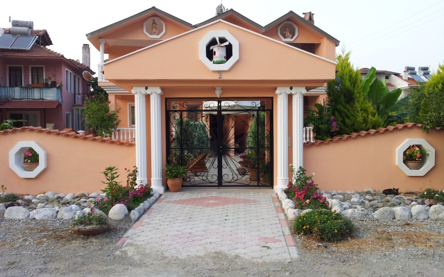 Dalyan Palace Villa