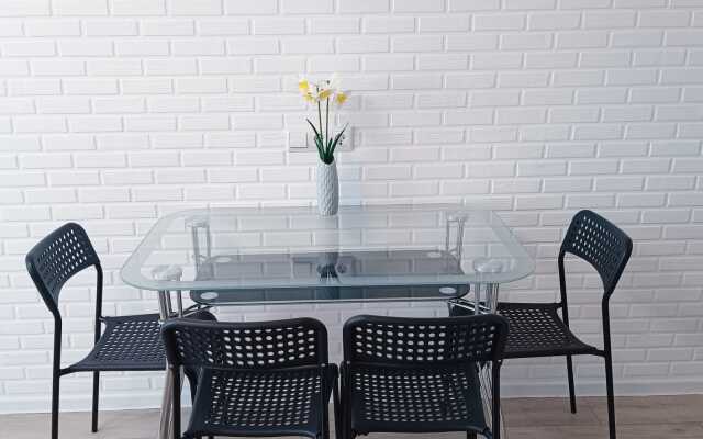 Vidovaya Kvartira S Novym Remontom Flat