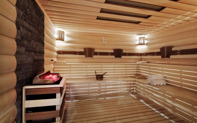 Royal Teos Thermal Resort Clinic & Spa Resort (Halal Hotel)