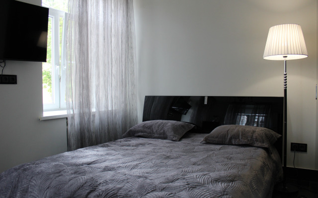 Dizaynerskaya V Tsentre Yaroslavlya Flat