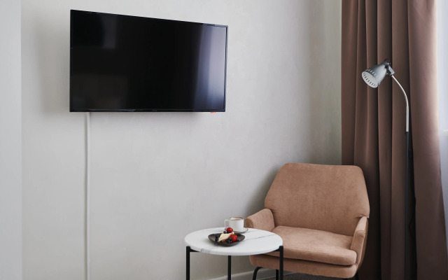 GM Tihaya i uyutnaya Trekhkomnatnaya na Krasnopresnenskoj naberezhnoj Apartments