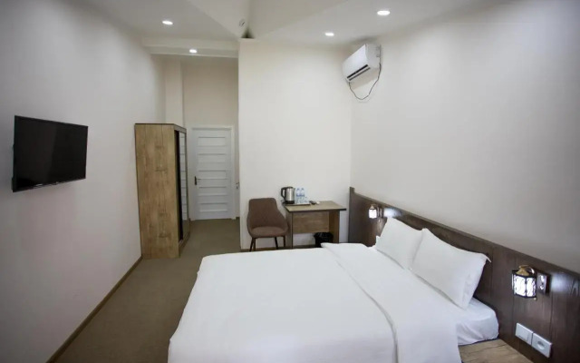 Art Rakat Hotel