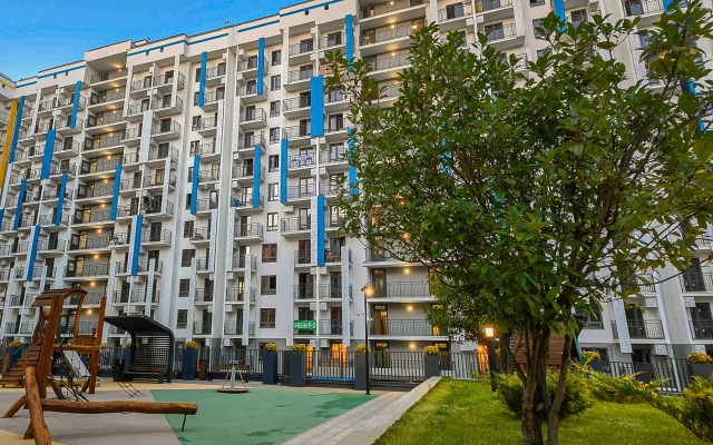 S Vidom Na Les I Naberezhnoy U Doma Flat