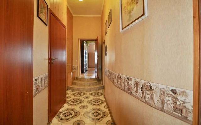 Na Polikurovskoy Ulitse 1 Apartments