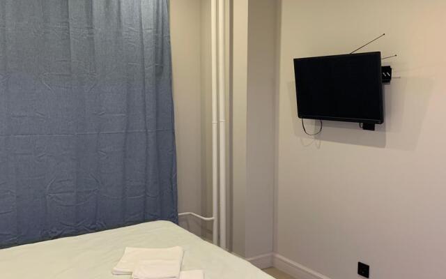 Апартаменты 2 Weekend Place Hotel Вернадского