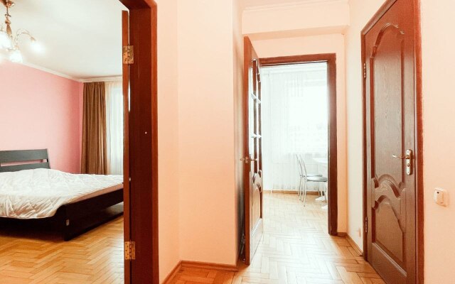 U Khodynskogo Polya I Metro Tsska Apartments