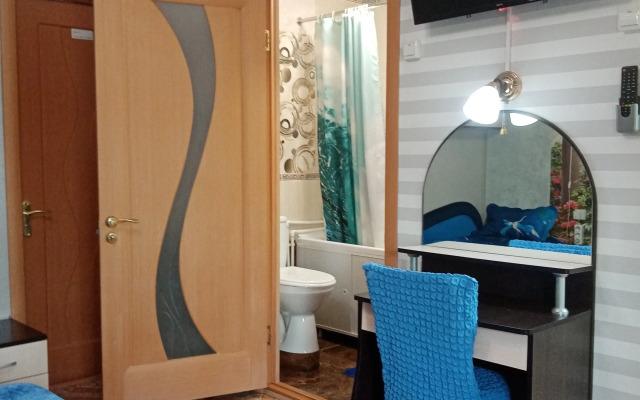 Studiya S Balkonom V Chastnom Dome Vozle Vokzalov Flat