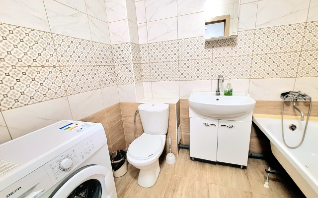 Komsomolskaya 106/3 Flat