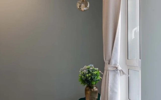 Apartments Studiya Standartnaya Dizaynerskaya V Zhk Dvizhenie