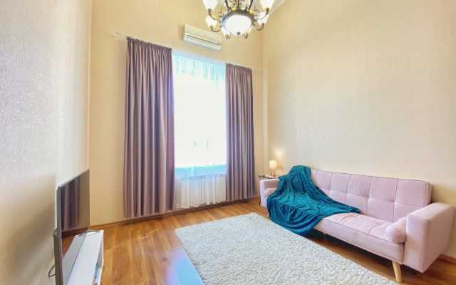 Apart-Comfort Dvuhurovnevye na Volzhskoj Naberezhnoj 49/1 Apartment