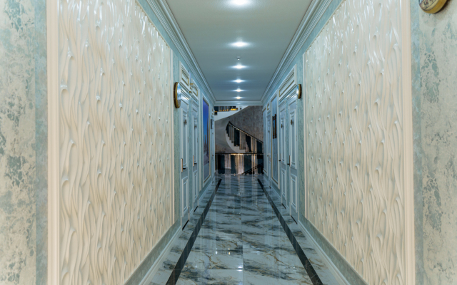 Ayni Hotel
