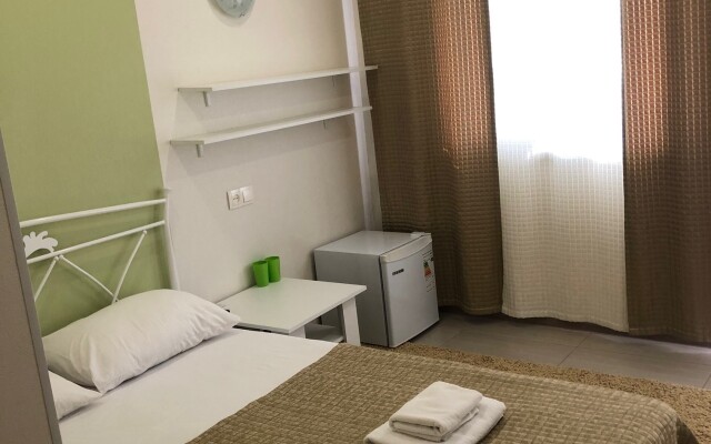 Alisa Guest House