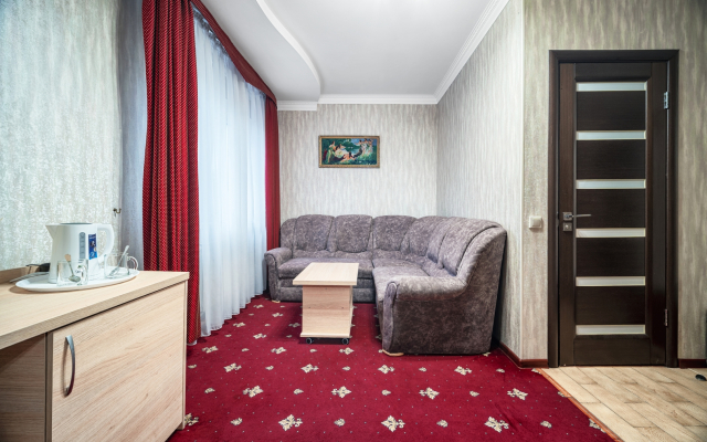 Loza Hotel