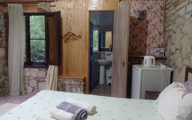 Evelinka Guest House