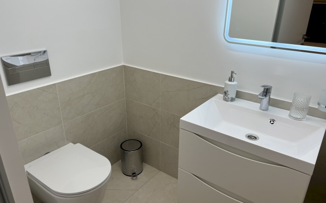 Апартаменты 312 Двухуровневые Крымская 3/4