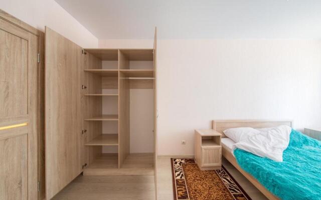 Апартаменты на Кременчугской 9к2