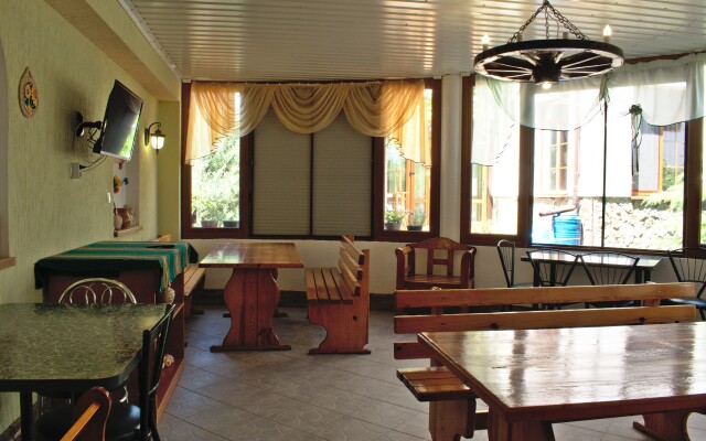Svetoch Guest House