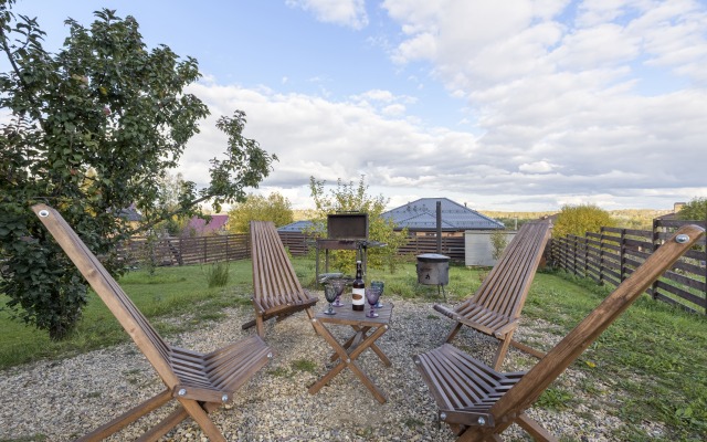S Panoramnym Vidom Na Sklonakh Yakhromy Private House