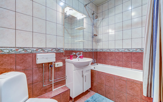 Voskresenskaya Naberezhnaya 8 Apartments