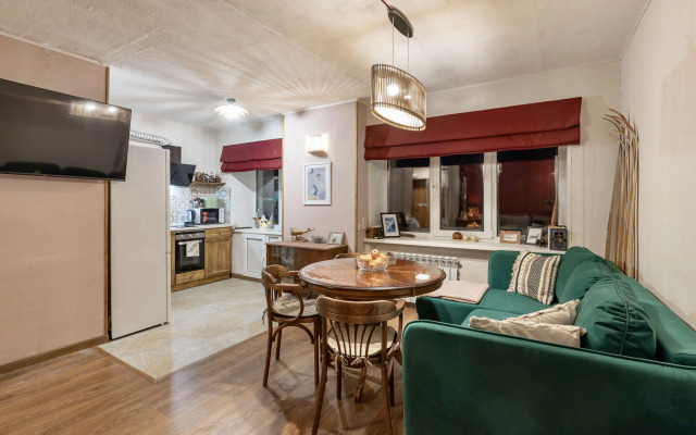 2-komn Nostal'giya s Vidom Na Goru Flat