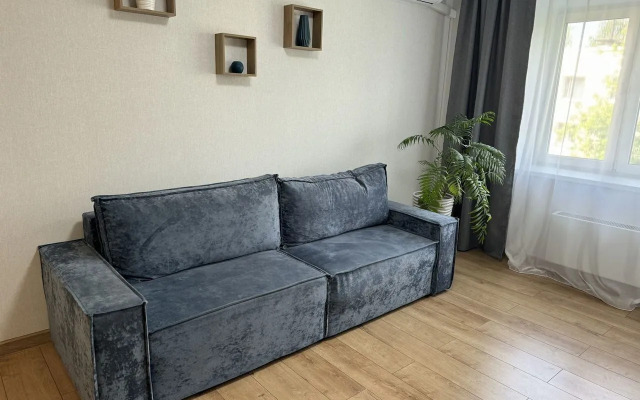 Квартира уютная рядом с метро Буpeвeстник