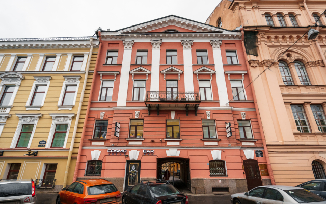 Квартира двухкомнатная у Казанского Собора «Гости Дома»