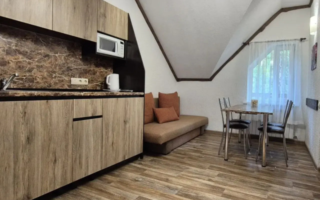 Kamenny Tsvetok Guest House