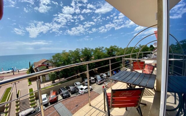SL Kavkaz Hotel