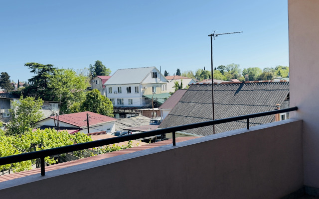 Al-Mari Guest House