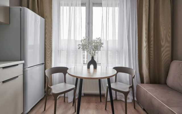Ryadom Les Pochuvstvuj Raznitsu Bez Komissii I Pereplat Flat