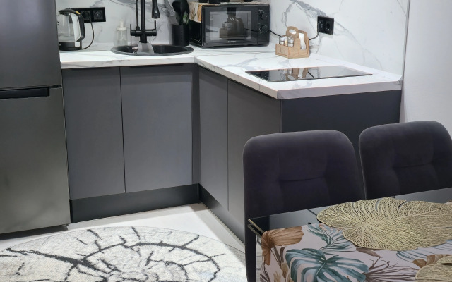 Квартира на Сергея Жадобкина 11