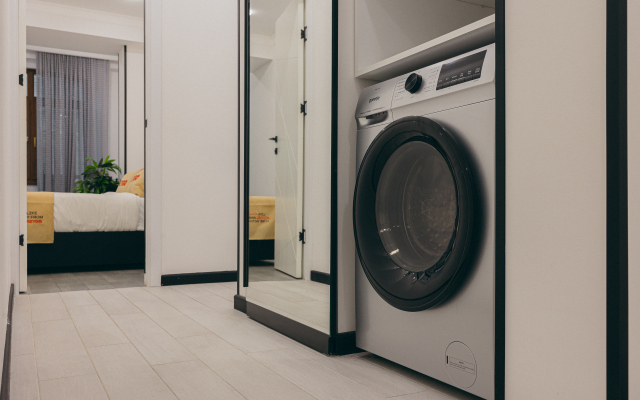 KeyGo #0077, 1 Bedroom, Saryan Street Apartments