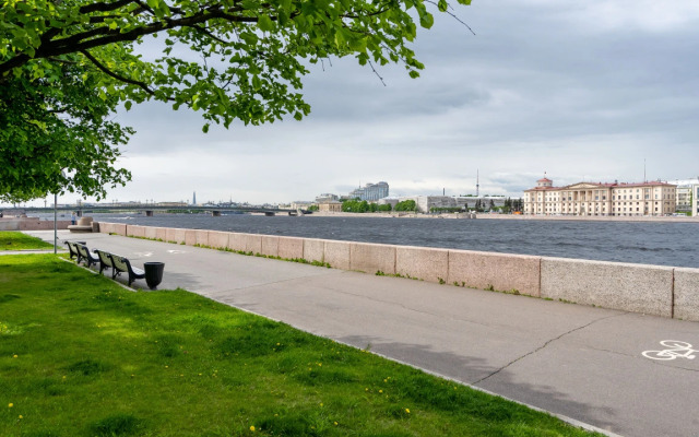 Апартаменты Лофт с Видом на Неву 2