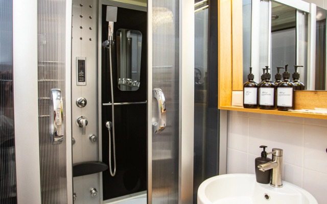 Квартира на Молодёжном проспекте 33к1