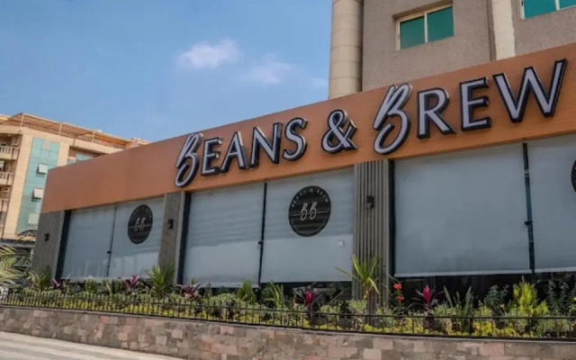 Отель Aura Inn Tiba Pyramids